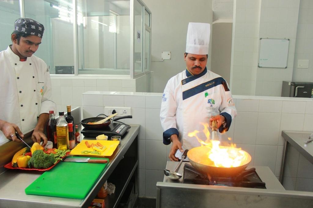 קוימבטור Hotel Vijay Elanza מראה חיצוני תמונה
